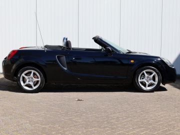 Toyota MR2